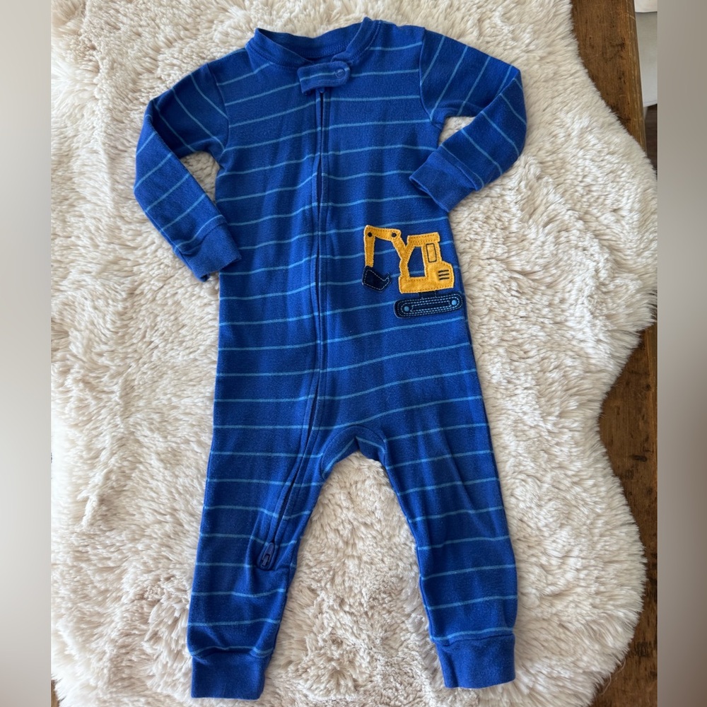 Carter’s Long Sleeve One Piece 12 mos
